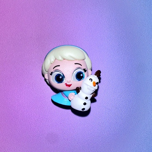 elsa [young] — disney doorables: remember when - Picture 1 of 2